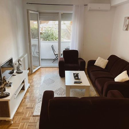 Apartment Troi Priština Exteriér fotografie