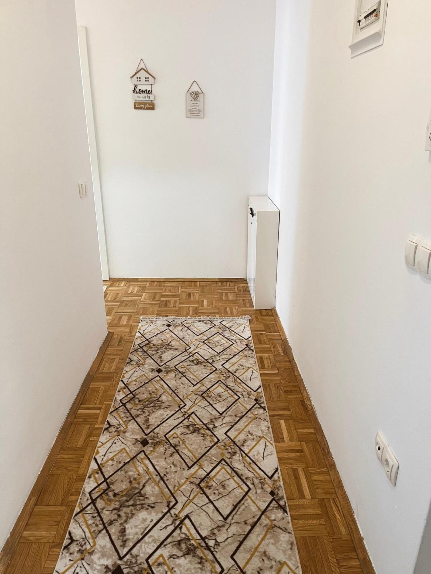 Apartment Troi Priština Exteriér fotografie