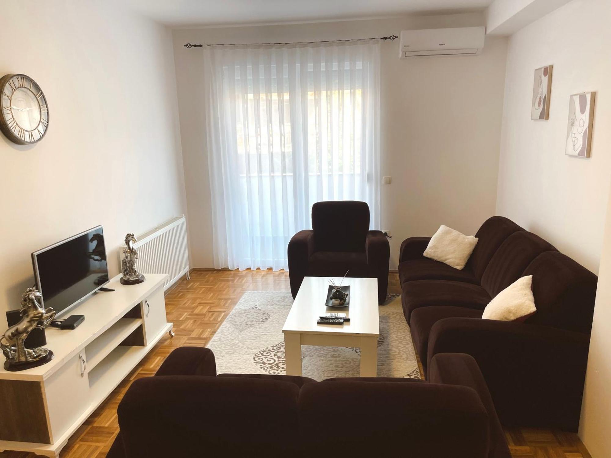 Apartment Troi Priština Exteriér fotografie